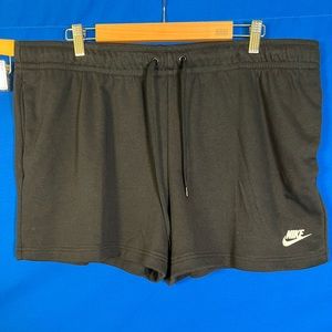 Nike Women’s Casual Shorts Plus Size XXL